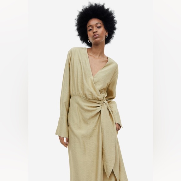 H&M Tie Wrap Dress - Picture 2 of 5